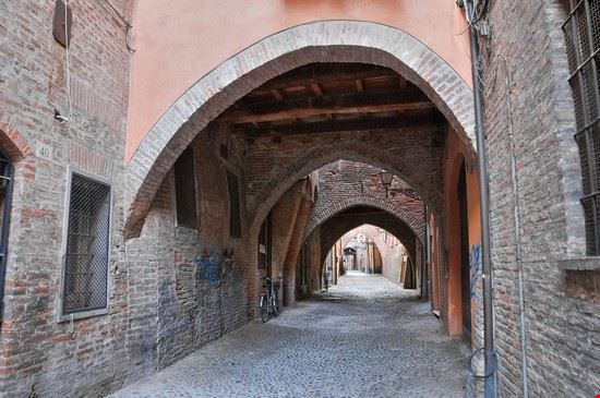 Via delle Volte Ferrara Mi.Ti. Mi.Ti.
