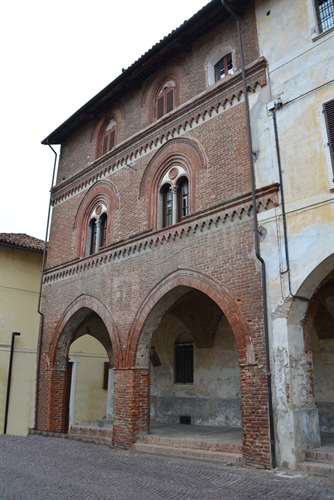Il palazzo di Renato di Savoia.