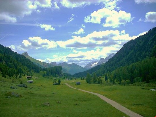 Val Duron Campitello di Fassa Gio 2000 - https://it.wikipedia.org Gio 2000