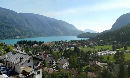  Fai della Paganella Llorenzi - https://it.wikipedia.org Llorenzi