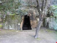  museo della grotta della sibilla