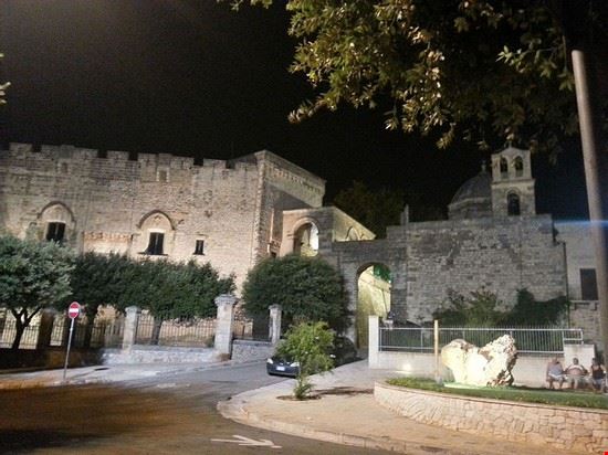 Castello Carovigno Pandapugliese - CC BY-SA 4.0 Pandapugliese