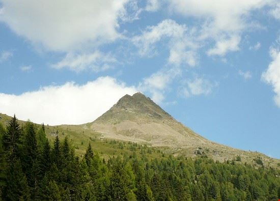 Sentiero geologico di Col Quaternà - Llorenzi - Llorenzi - https://it.wikipedia.org
