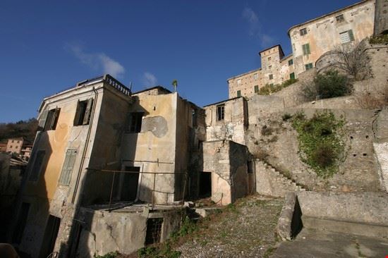 Castello e borgo vecchio Balestrino Luca Grandinetti Luca Grandinetti
