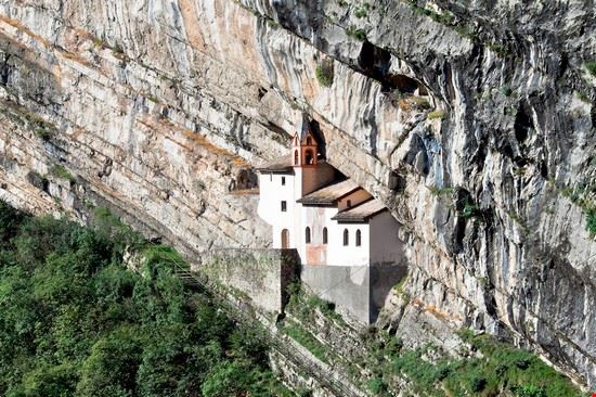 Eremo di San Colombano Trambileno  