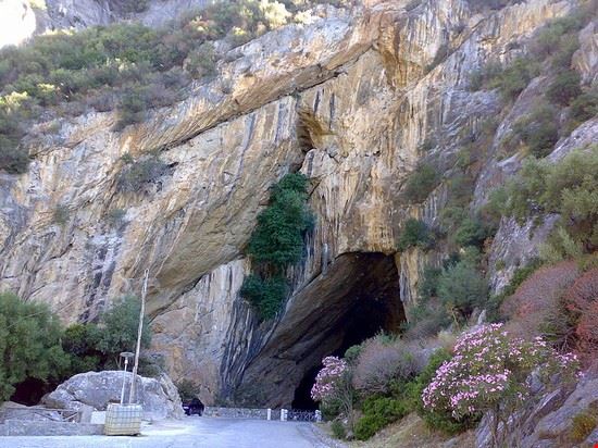 Grotta di San Giovanni - Horcrux92 - Horcrux92 - pubblico dominio