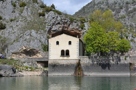 Eremo di San Domenico Villalago Lucadideo - CC BY-SA 4.0 Lucadideo
