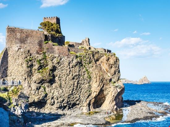 Castello di Aci Aci Castello vvoe vvoe