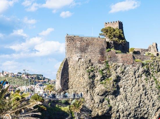 Castello di Aci Aci Castello vvoe vvoe