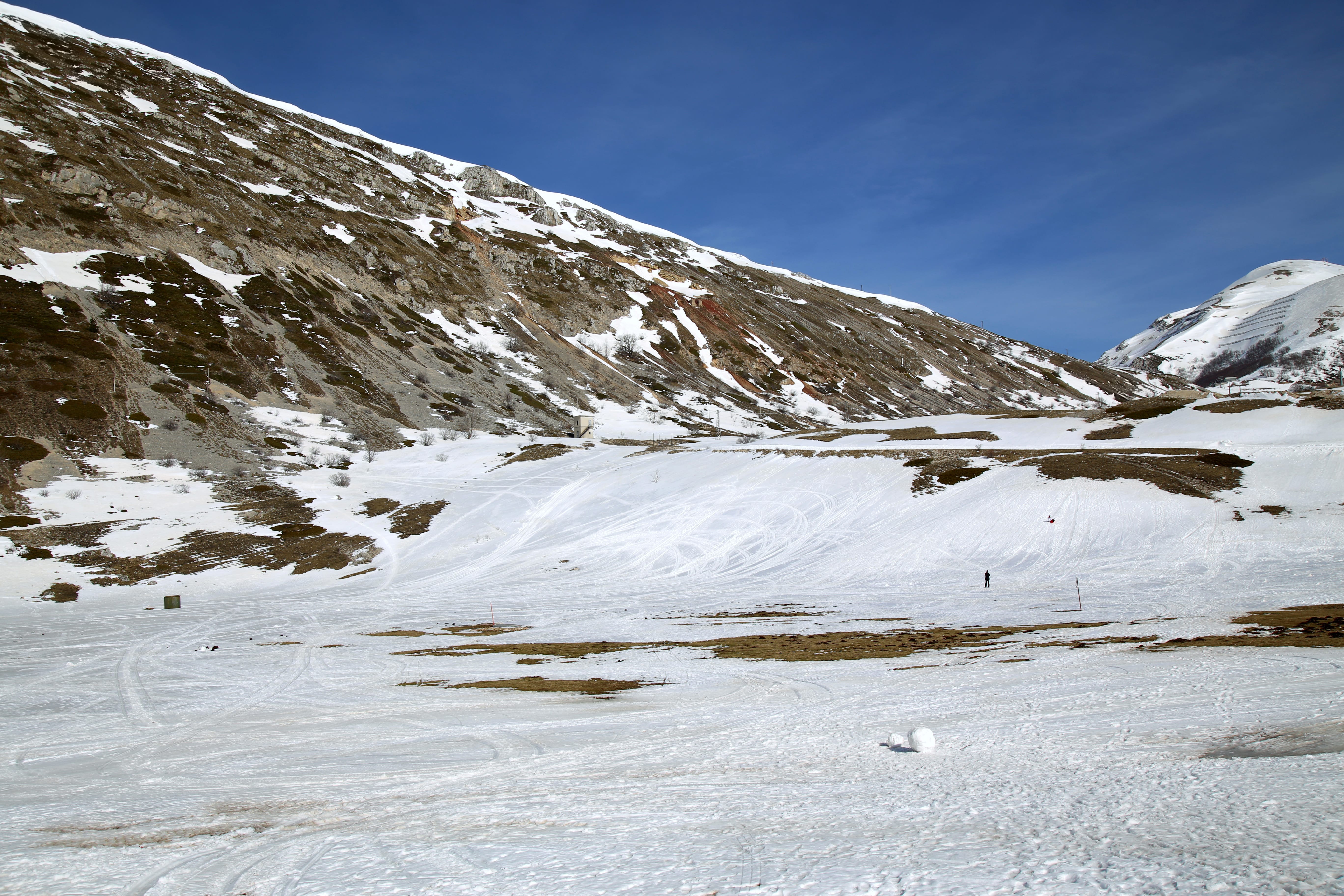 Abruzzo_96464929-min.jpeg