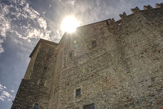 rocca_Angera