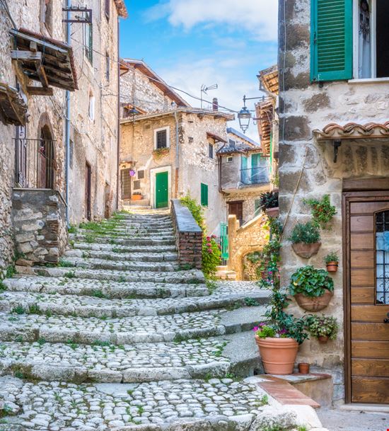Artena_1451666360 Artena_1451666360  