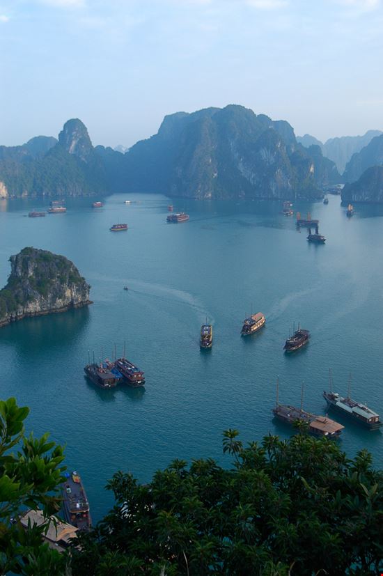 Baia di Ha Long_1580061403 Baia di Ha Long_1580061403  