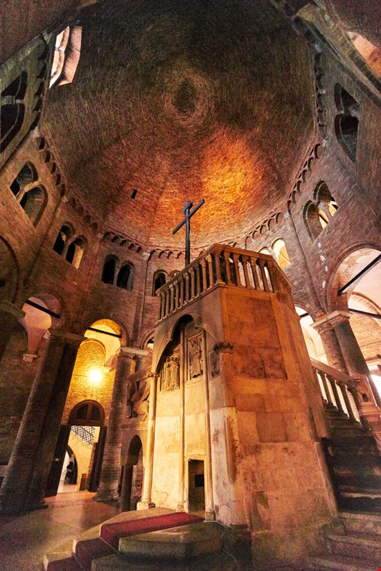 basilica di santo stefano_694461028 basilica di santo stefano_694461028  