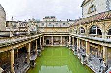 Bath_139793773-min.jpeg