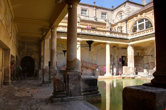 Bath_141563551-min.jpeg Bath_141563551-min.jpeg  