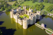 Bodiam_453040270-min.jpeg