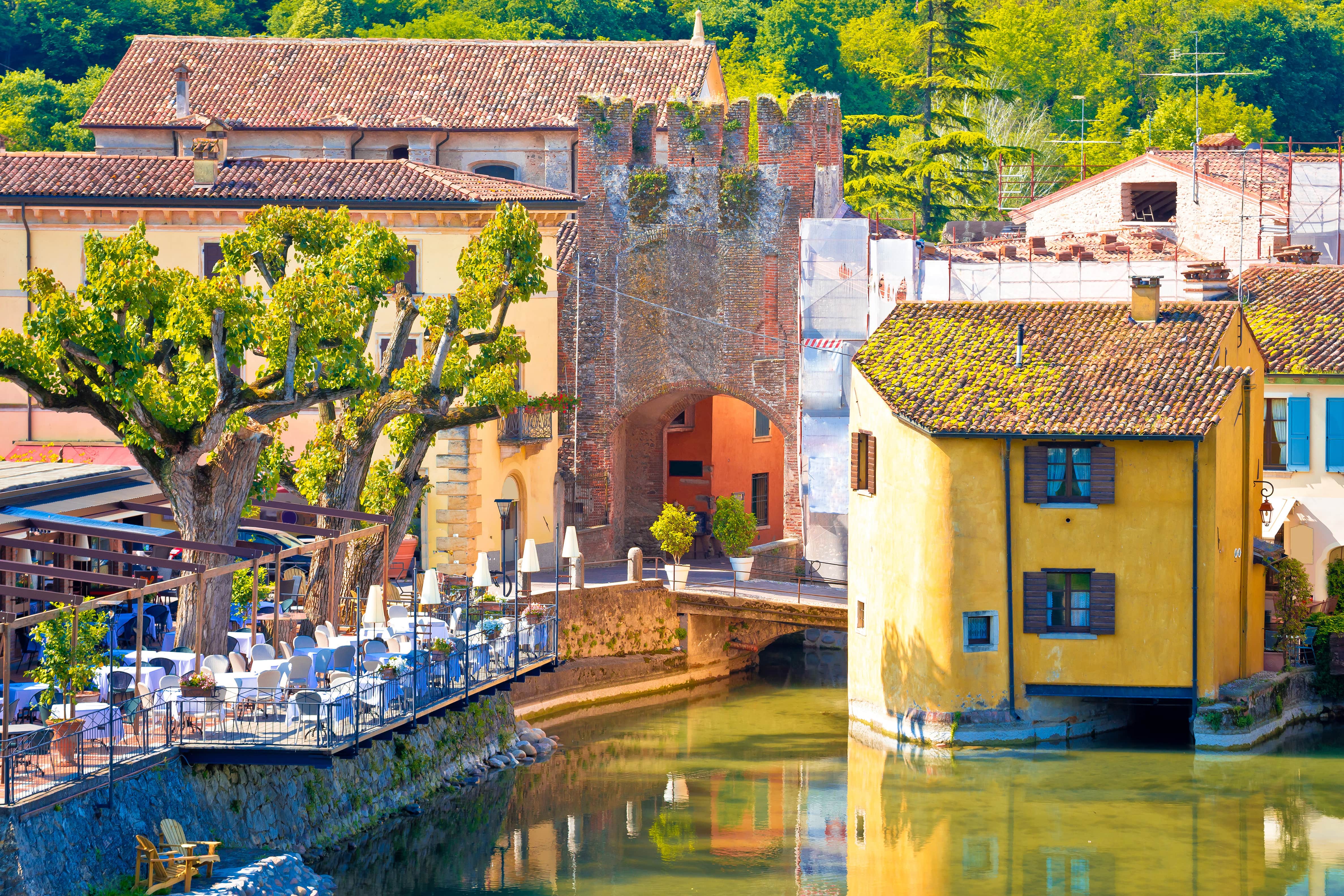 Borghetto_183610561-min.jpeg