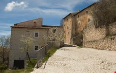 Calascio_431701986-min.jpeg