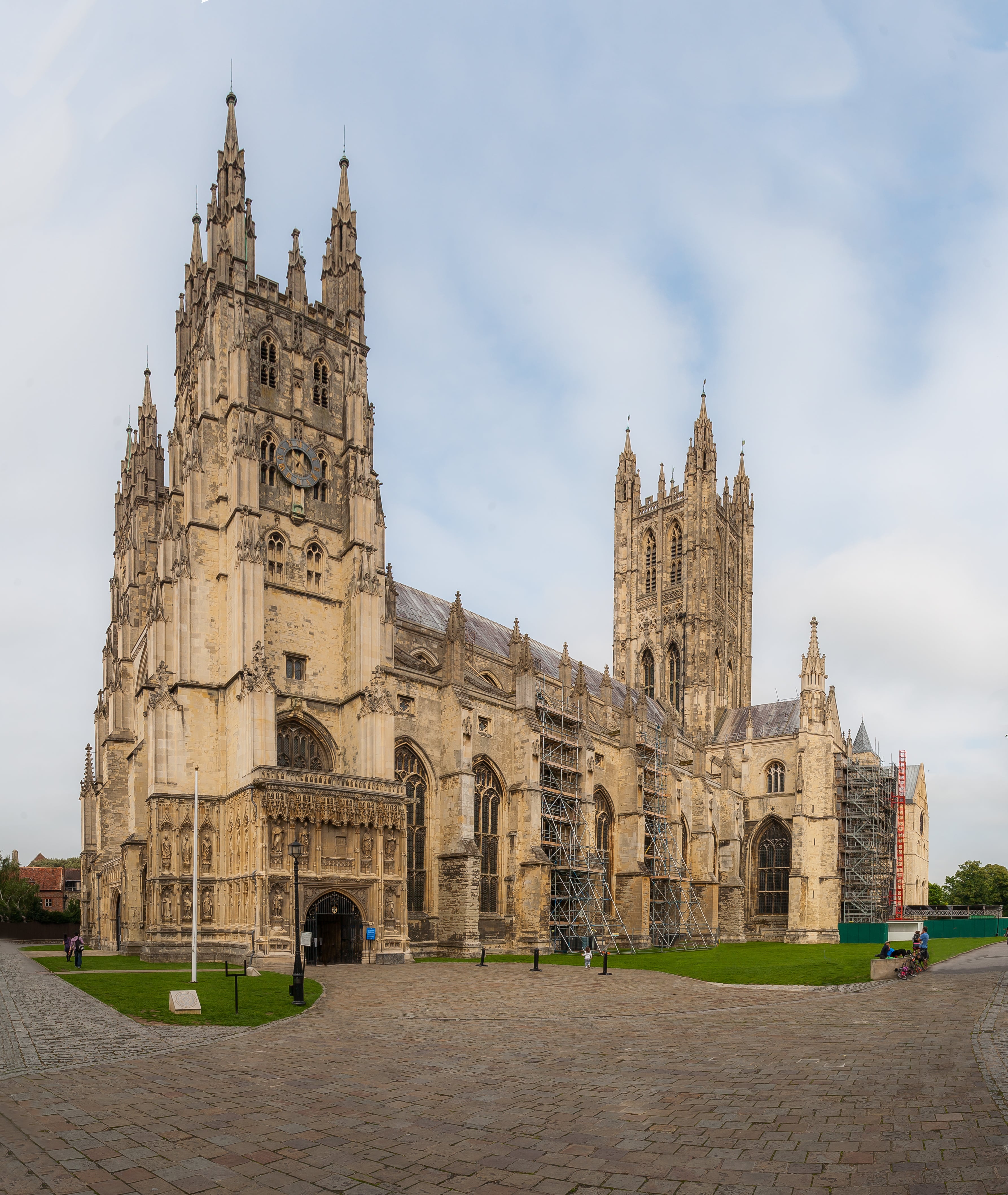 Canterbury_91149899-min.jpeg