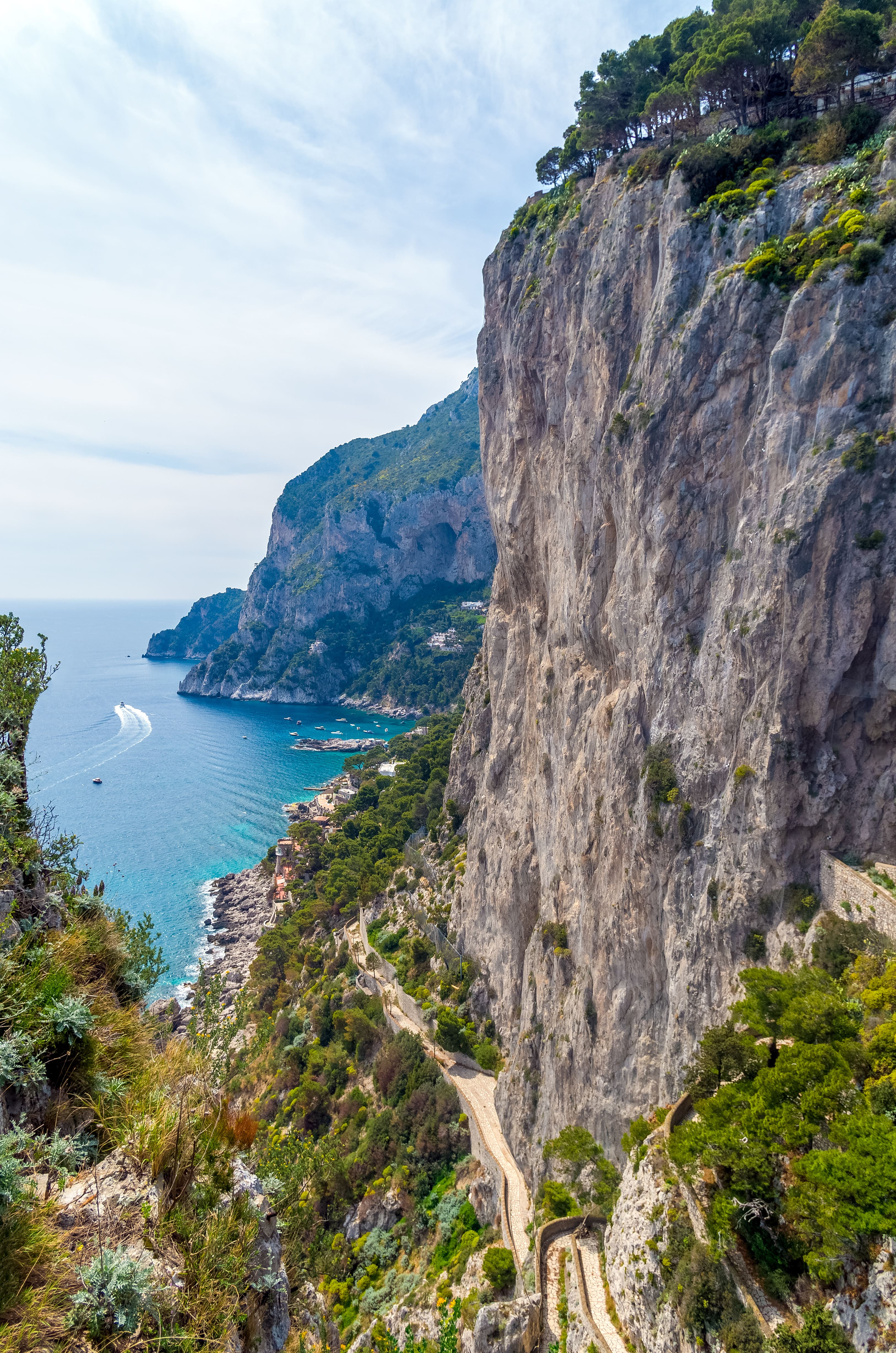 Capri_410689248-min.jpeg