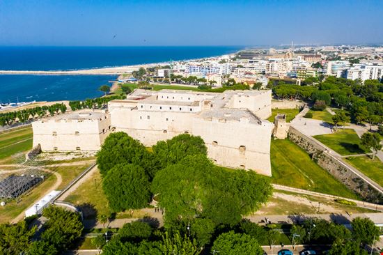 castello di barletta_1732630007 castello di barletta_1732630007  