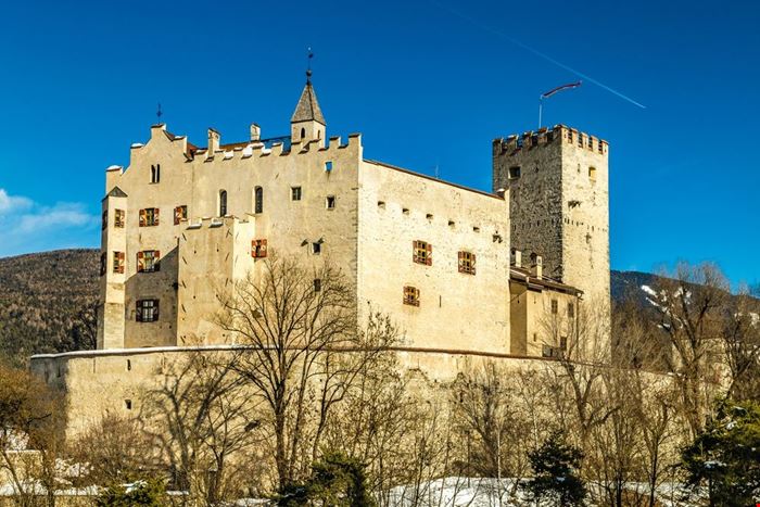 Castello - Castello_di_Brunico