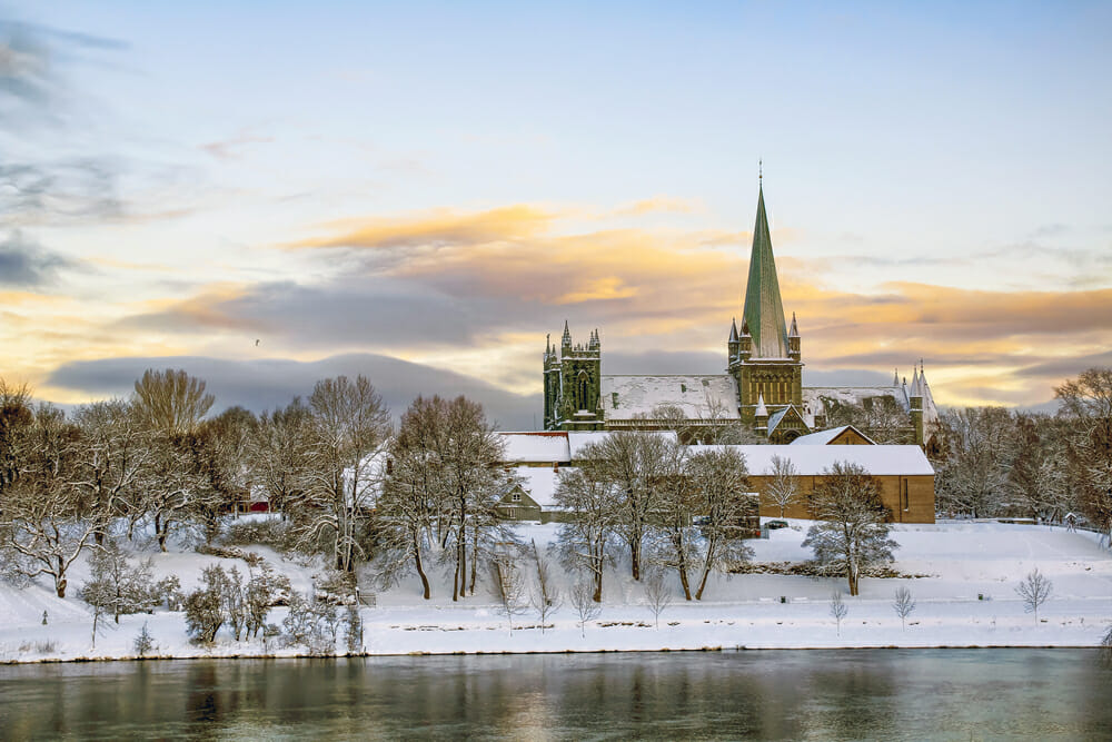 cattedrale di trondheim_699279715