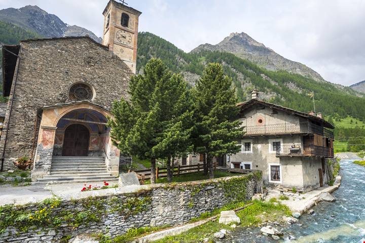 Dal Monviso al cuneese, ecco i 4 borghi del Piemonte più belli da visitare in inverno