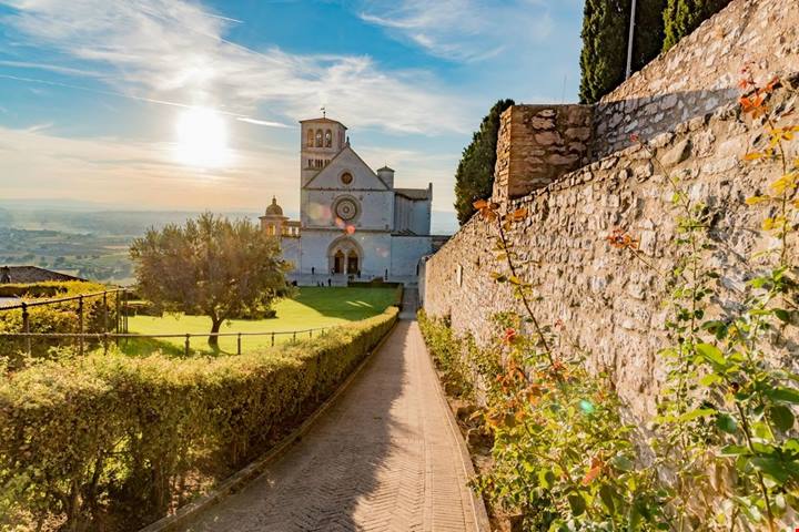 Primavera su due ruote, le più belle ciclabili per il primo sole