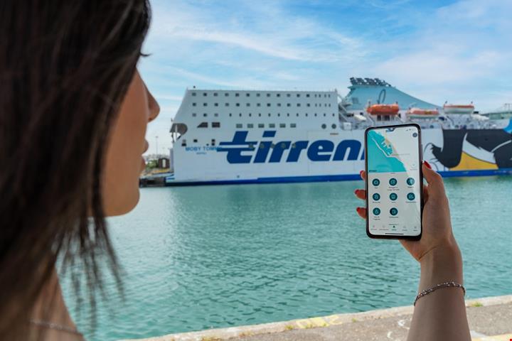 Compra i biglietti del traghetto tramite l'App Telepass Pay