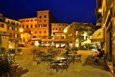 Cortona_night