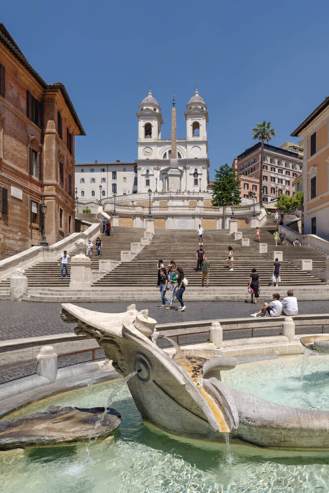 fontana della barcaccia_2025675749