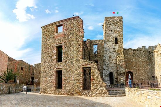 Fortezza_di_Passignano Fortezza_di_Passignano  