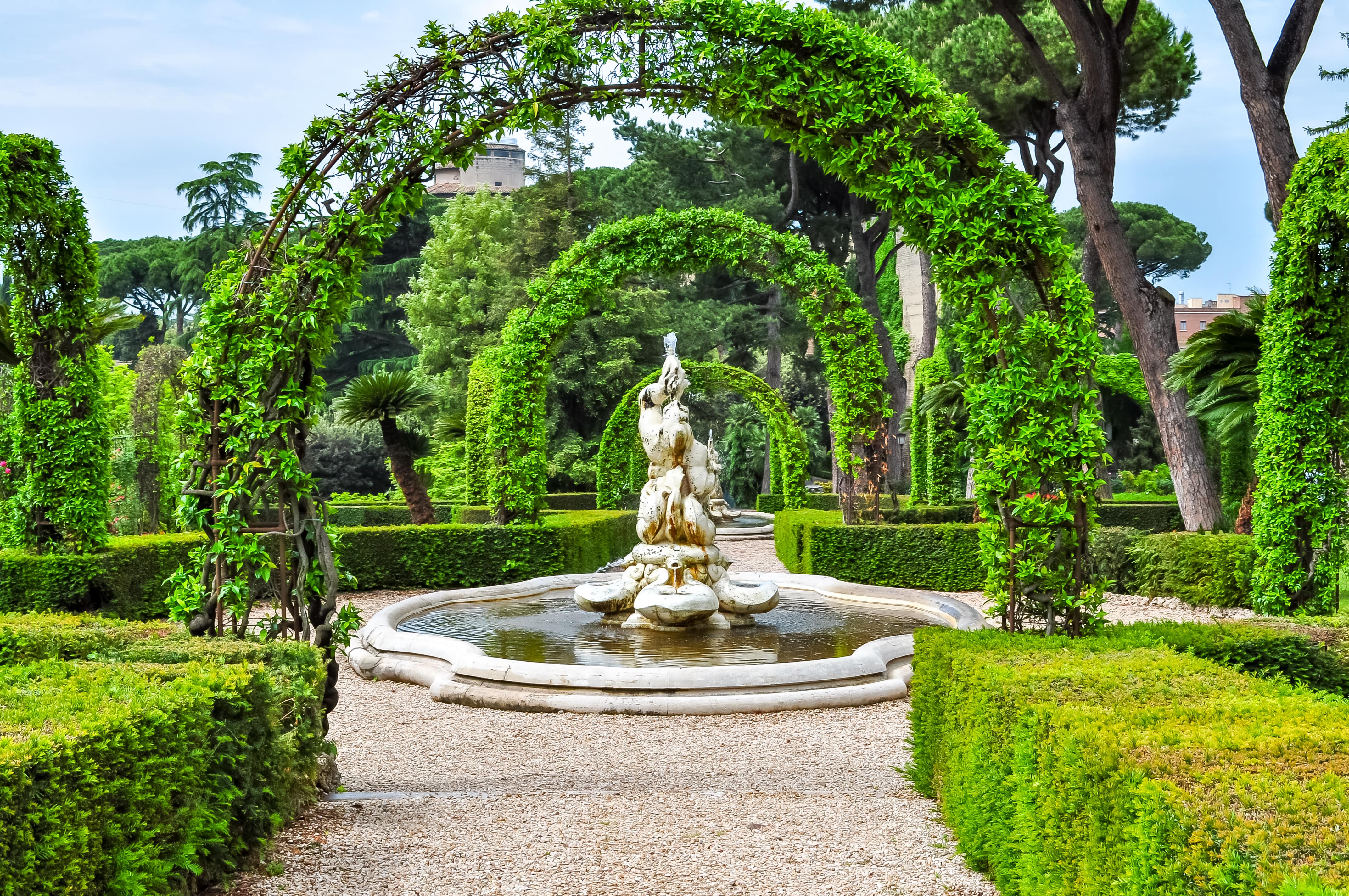 Giardini_Vaticani_313228039-min.jpeg