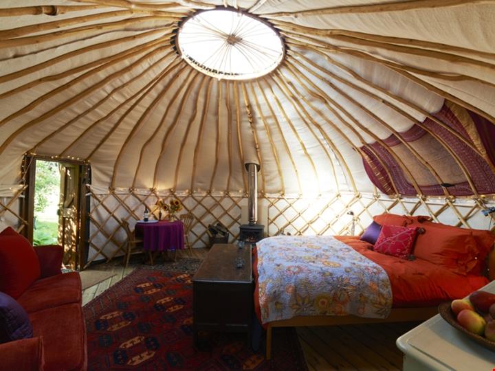 Glamping_346186787