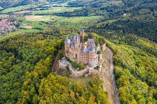 Hohenzollern_299420973-min.jpeg Hohenzollern_299420973-min.jpeg  
