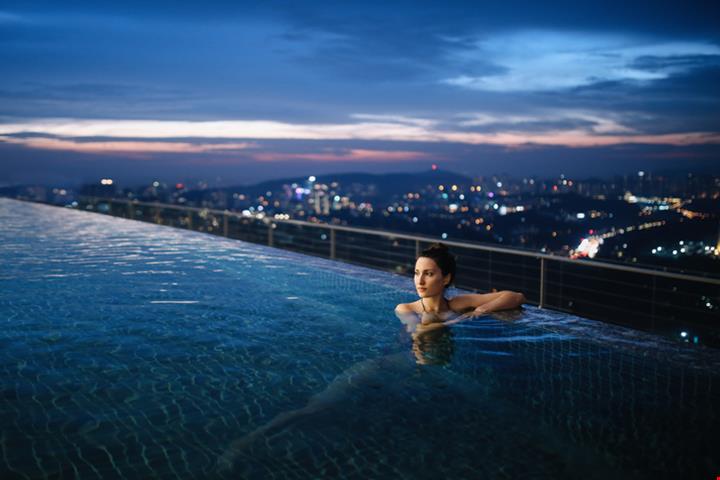 infinity_pool