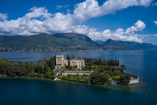 Isola_Garda_1971169319 Isola_Garda_1971169319  