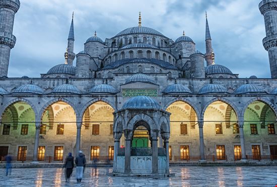 Istanbul_187538413-min.jpeg Istanbul_187538413-min.jpeg  