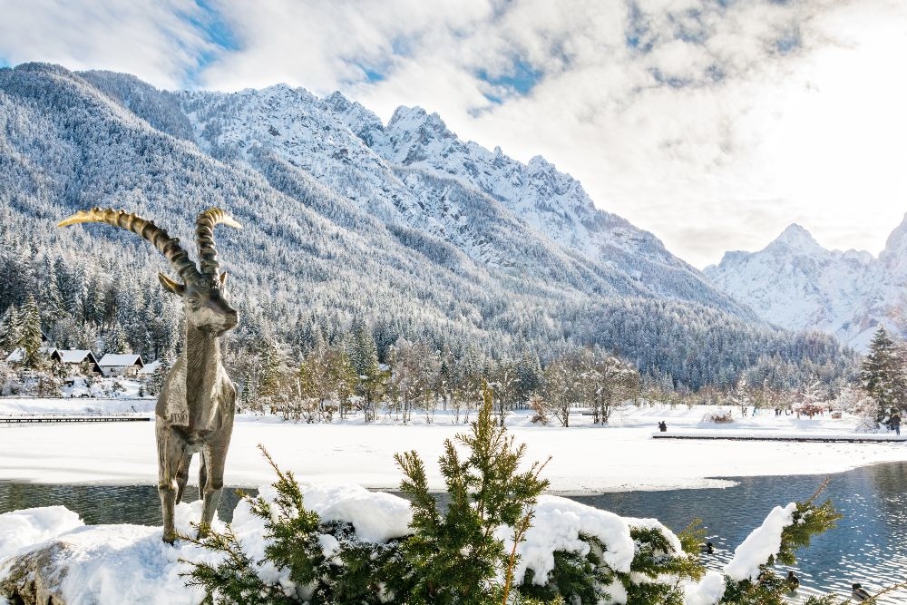 Il tricolore si tinge di bianco grazie a questi 5 luoghi da non perdere per una settimana sulla neve
