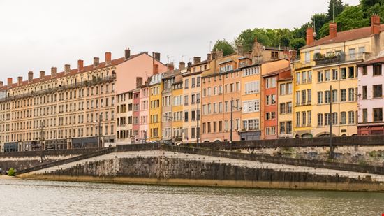Old Lyon Lyon  