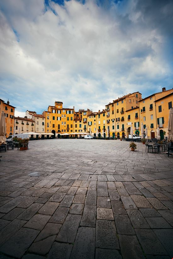 Anfiteatro Square Lucca  