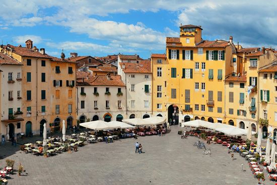 Anfiteatro Square Lucca  