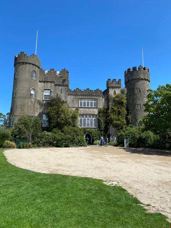 Malahide_1857401944 Malahide_1857401944  