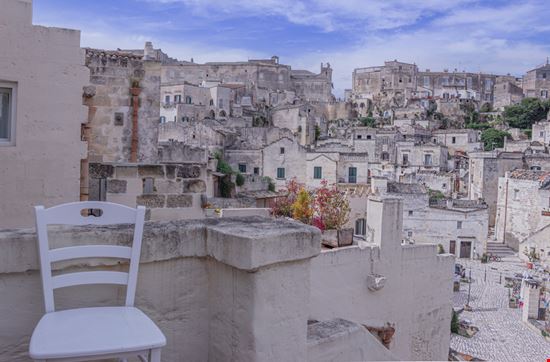 matera_1771376888 matera_1771376888  