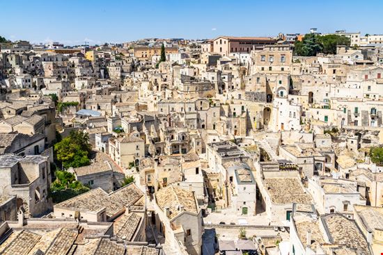 matera_1927617068 matera_1927617068  