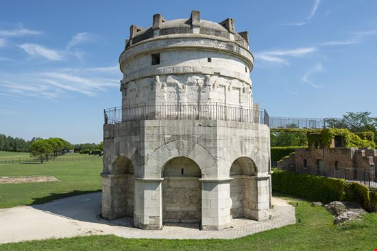 Mausoleo di Teodorico_1786452728 Mausoleo di Teodorico_1786452728  
