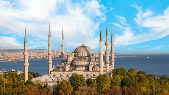 moschea blu_297399382.jpeg moschea blu_297399382.jpeg  