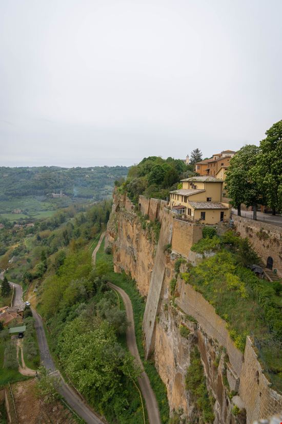 Orvieto_1976115230 Orvieto_1976115230  